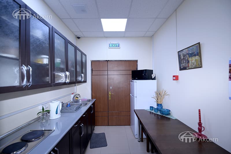 Office · 461 m² · Kentron
