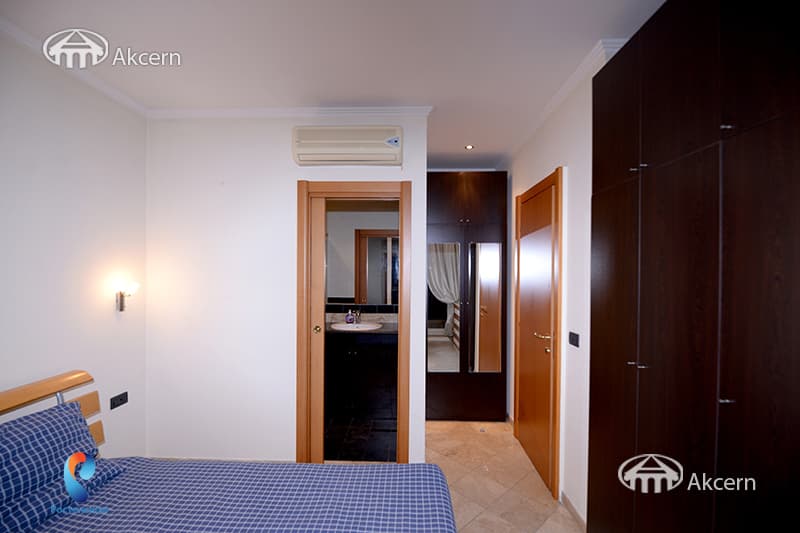 Apartment · 3 rooms · 125 m² · Kentron