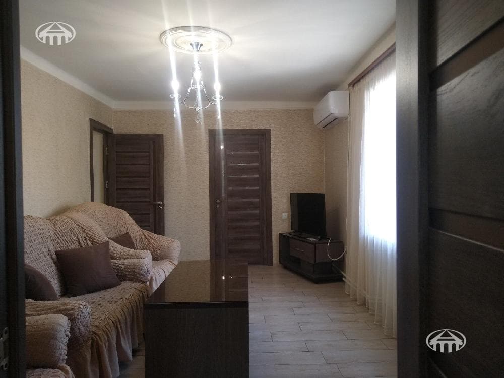 Квартира · 3 комн. · 71 м² · Арабкир