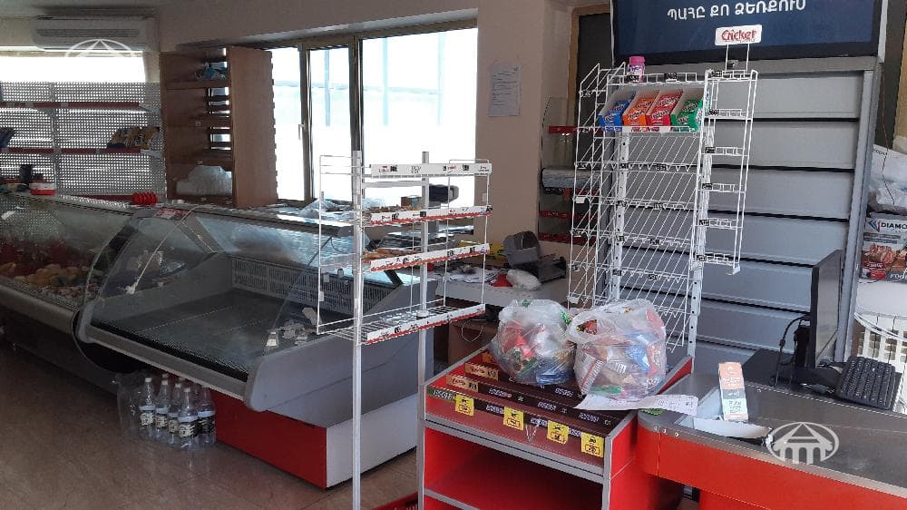 Խանութ · 70 մ² · Կենտրոն