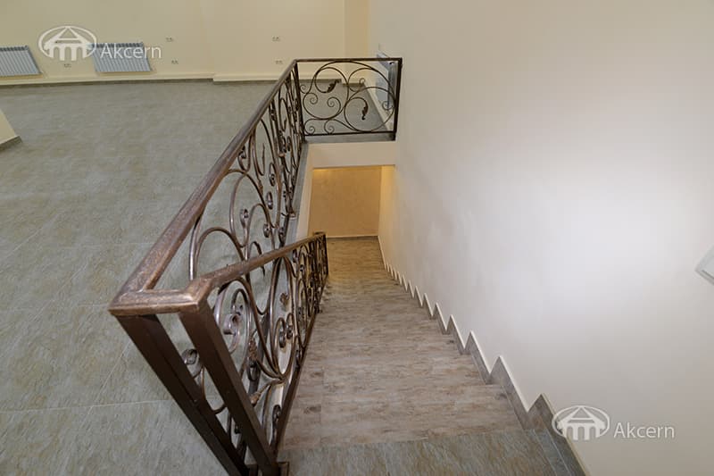 Առանձնատուն · 6 սեն. · 323 մ² · Արաբկիր — Լուսանկար 7 / 26