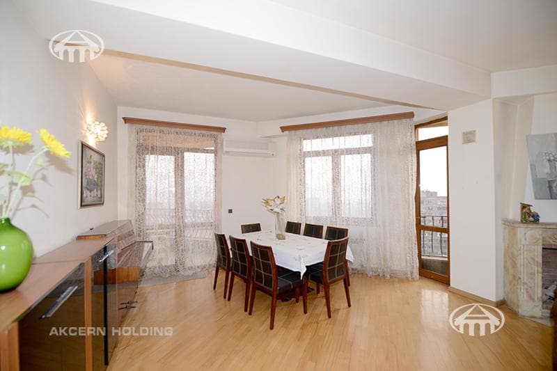 Apartment · 3 rooms · 134 m² · Arabkir