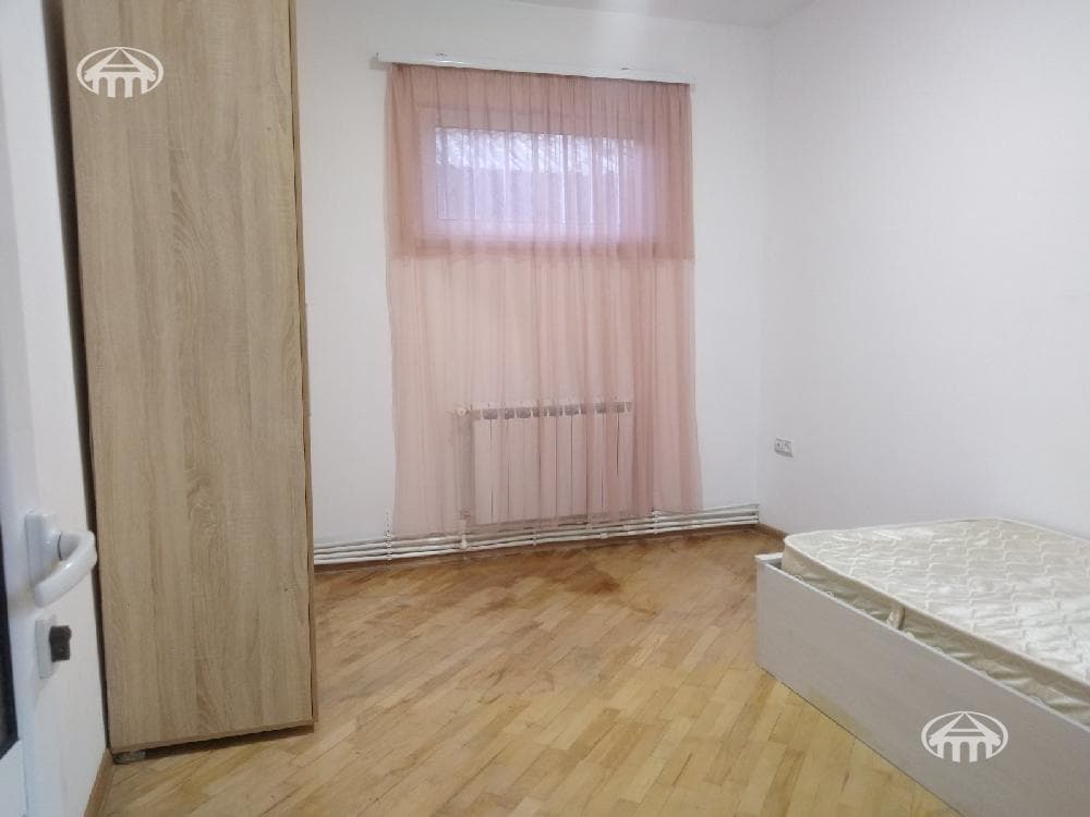 Квартира · 4 комн. · 121 м² · Арабкир