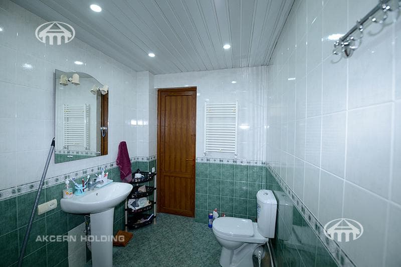 Особняк · 4 комн. · 236 м² · Давташен