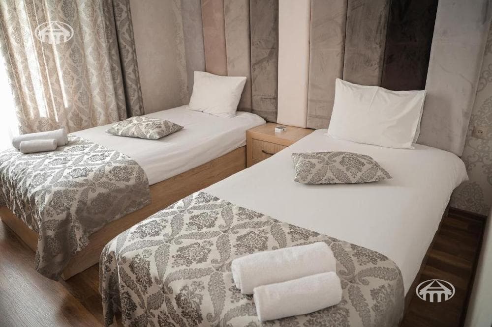 Hotel · 6,100 m² · Djermuk