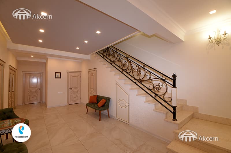 Дом · 5 комн. · 290 м² · Аван