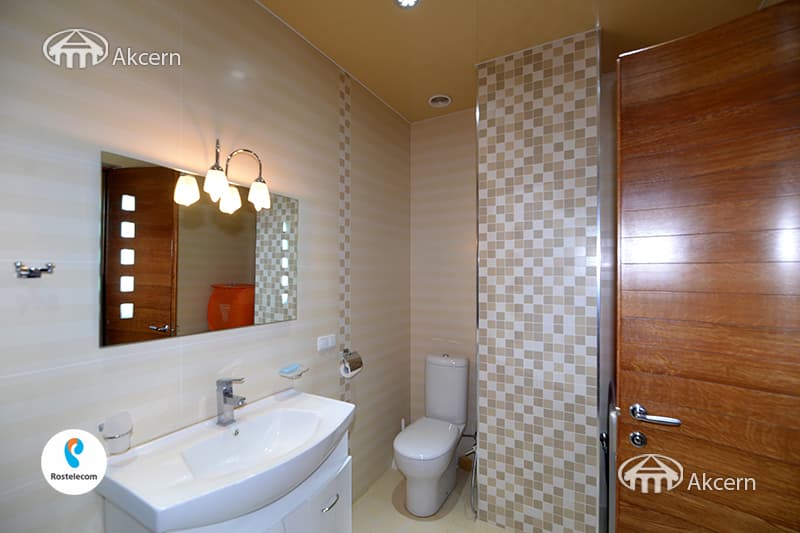 Apartment · 4 rooms · 181 m² · Kentron