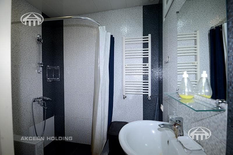 House · 4 rooms · 100 m² · Kentron