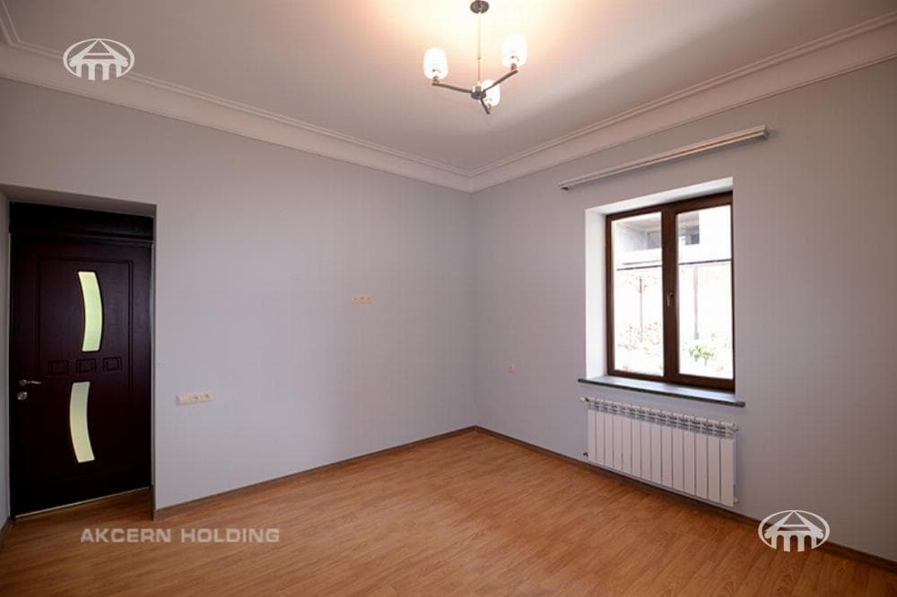 Mansion · 4 rooms · 300 m² · Nork-Marash — photo 24 / 34