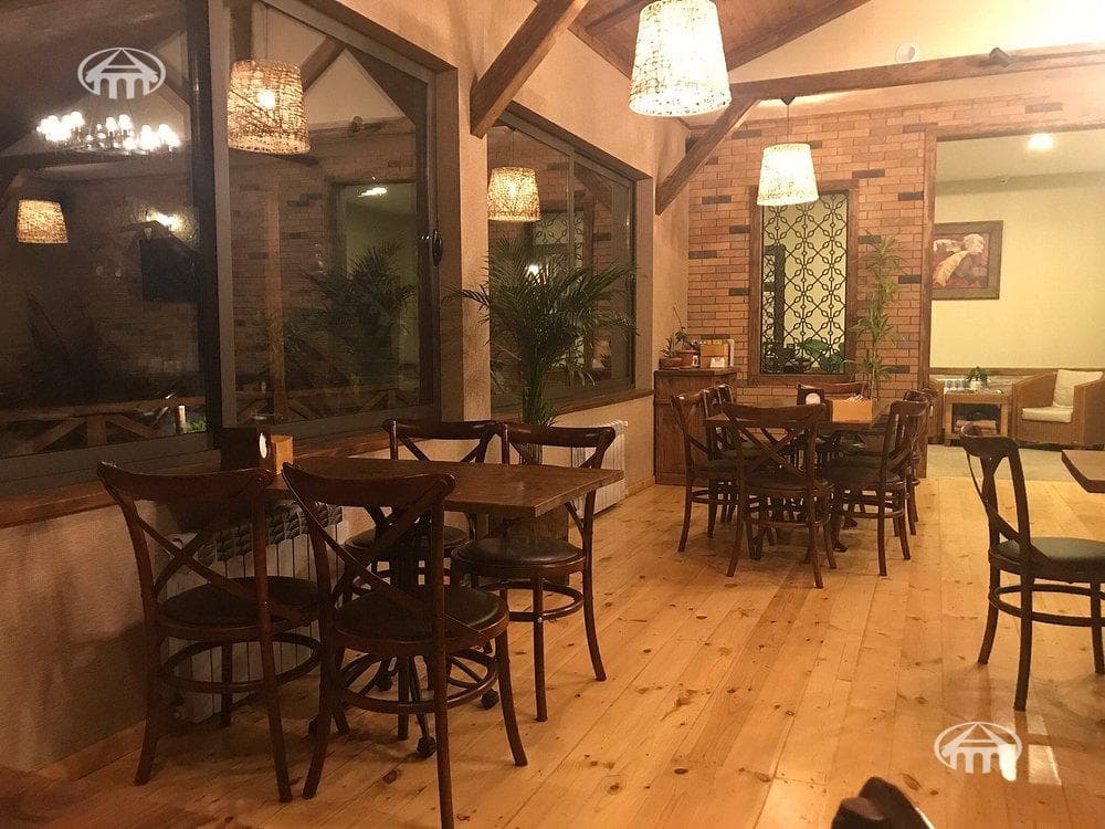 Hotel · 9 rooms · 889 m² · Dilijan