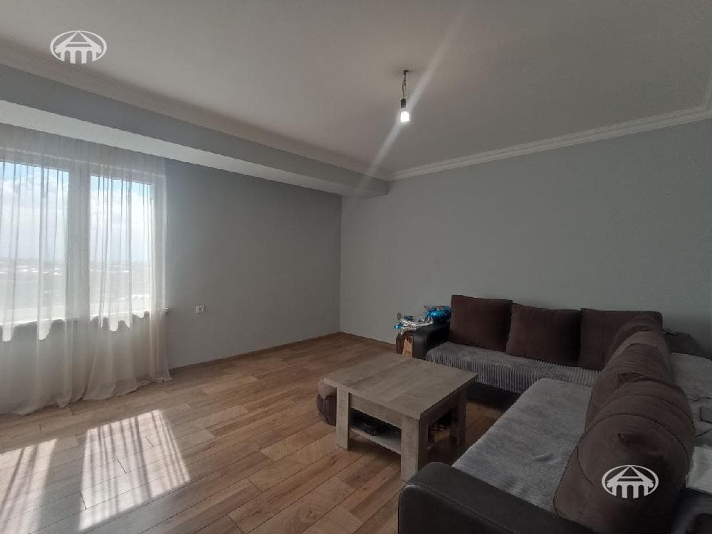 Квартира · 3 комн. · 80 м² · Шенгавит