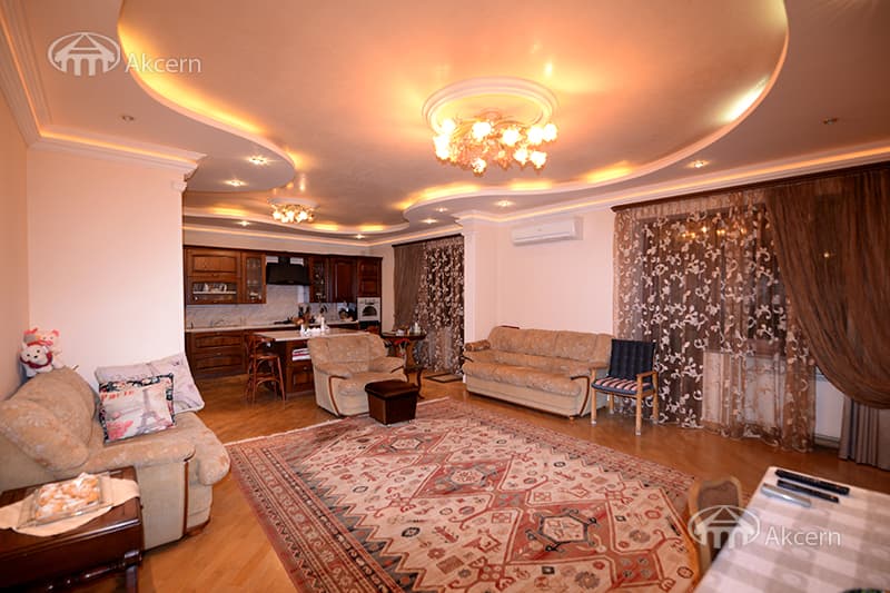 Квартира · 4 комн. · 153 м² · Арабкир