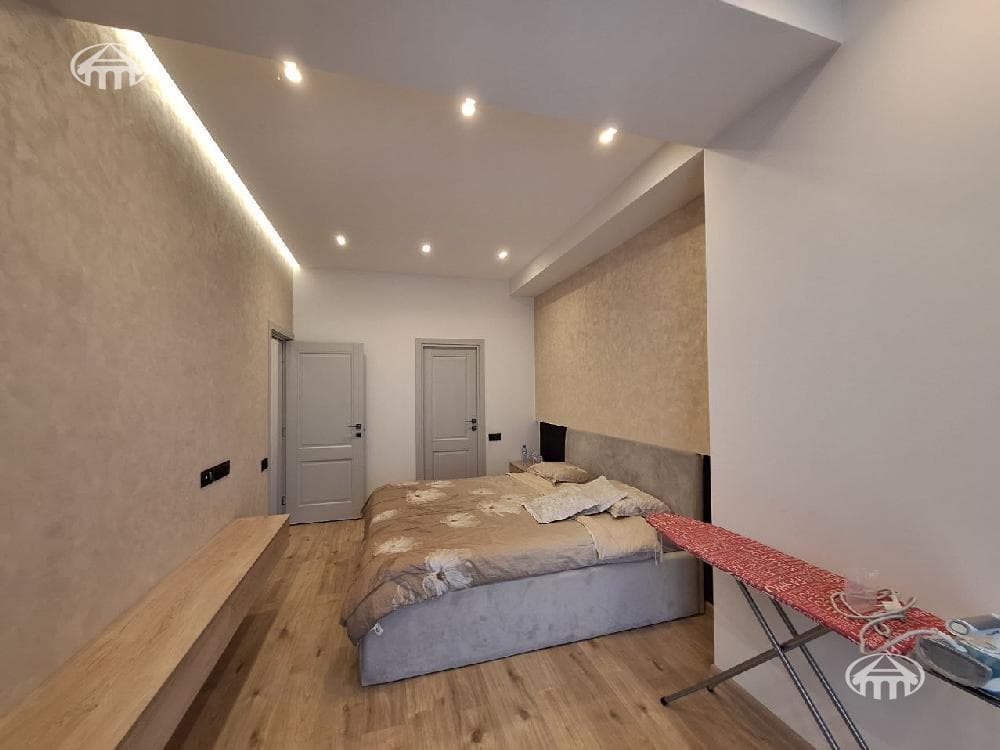 Квартира · 3 комн. · 93 м² · Канакер-Зейтун
