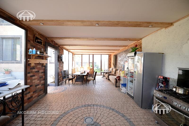 Mansion · 5 rooms · 169 m² · Kanakerawan