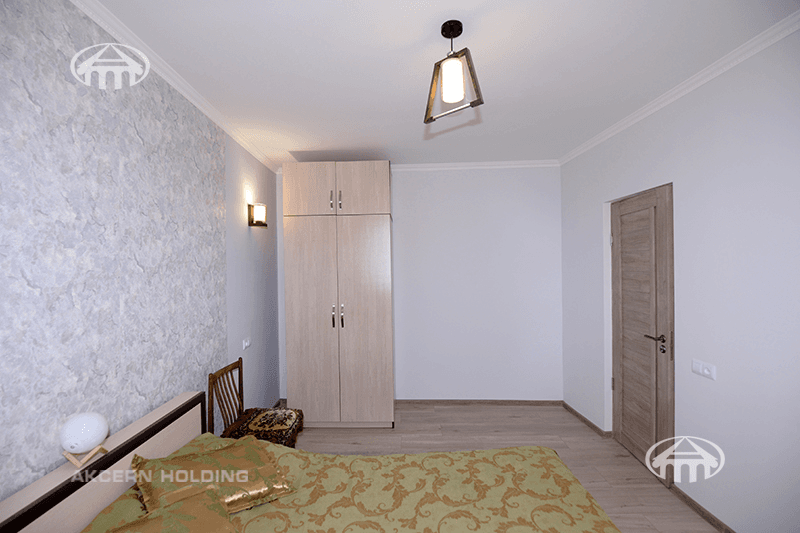 Mansion · 5 rooms · 151 m² · v. Arinj