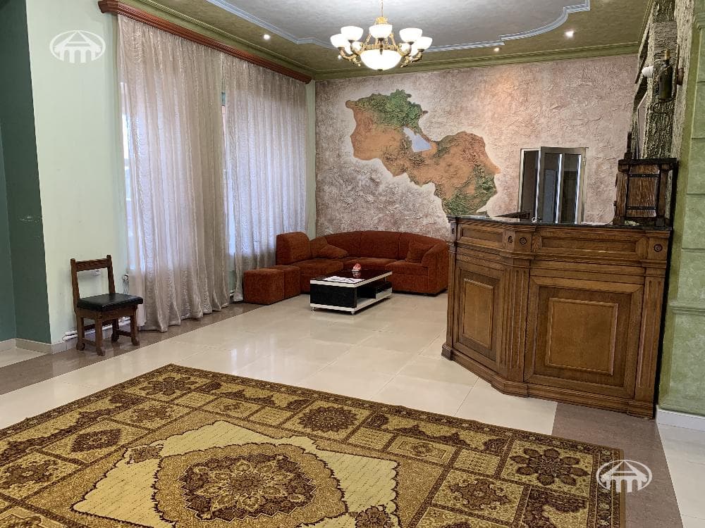 Hotel · 539 m² · Shengavit
