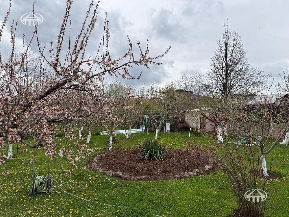 Mansion · 4 rooms · 277 m² · Ashtarak