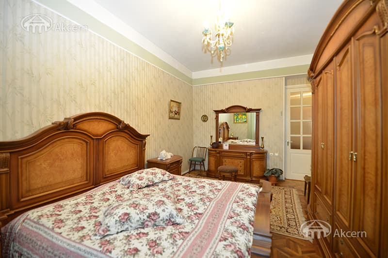 Առանձնատուն · 4 սեն. · 220 մ² · Առինջ