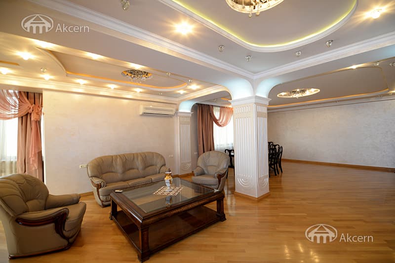 Квартира · 5 комн. · 200 м² · Кентрон — фото 3 из 41