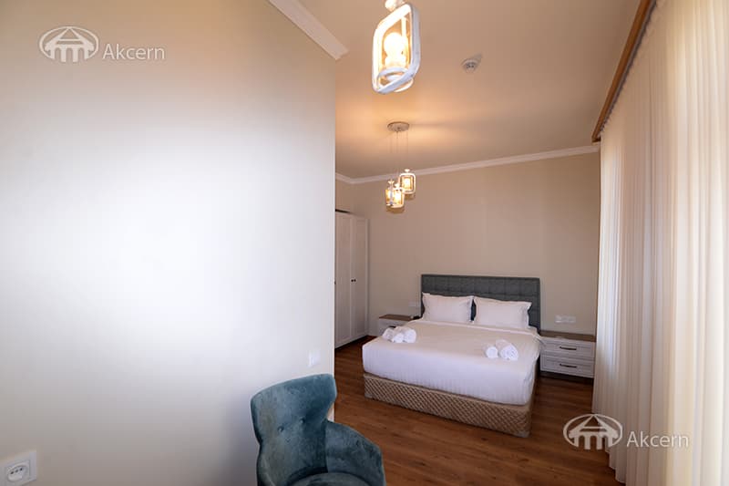 Hotel · 1,000 m² · Kentron