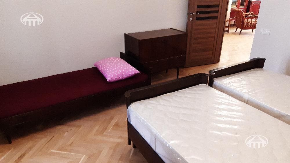 Квартира · 2 комн. · 75 м² · Арабкир