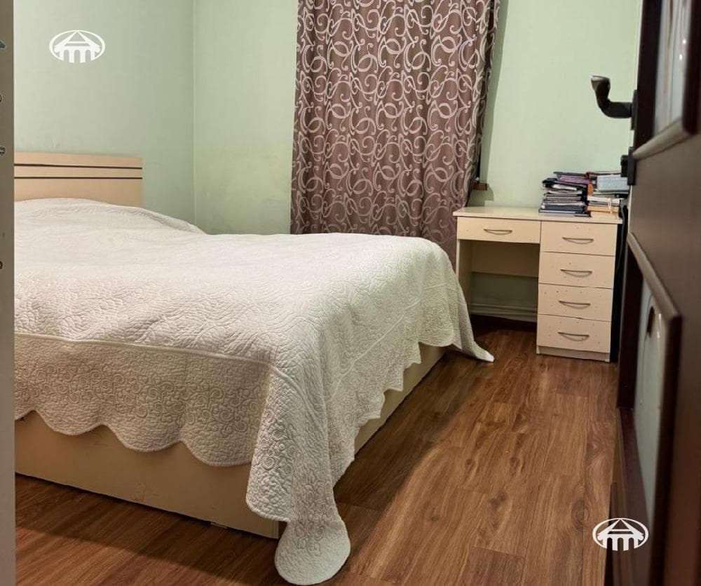 Квартира · 3 комн. · 79 м² · Арабкир