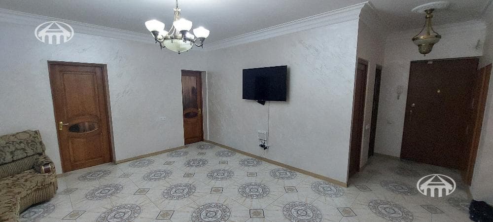 Квартира · 3 комн. · 108 м² · Арабкир