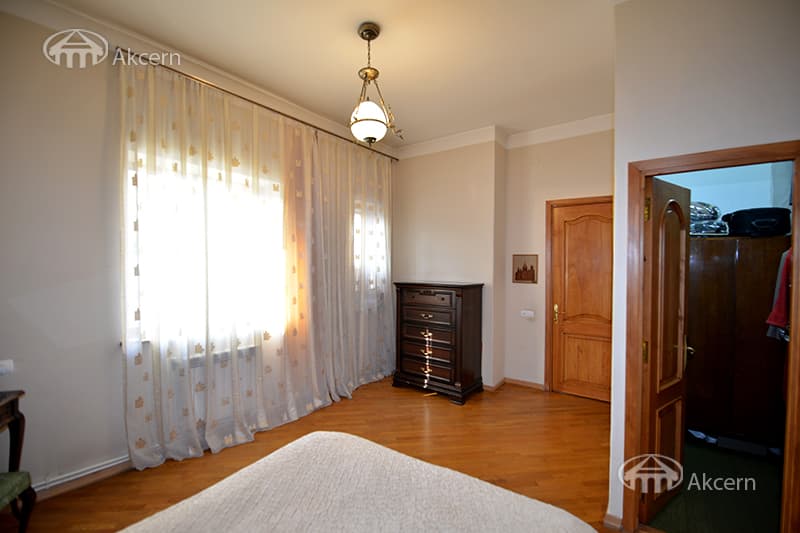 Офис · 416 м² · Арабкир