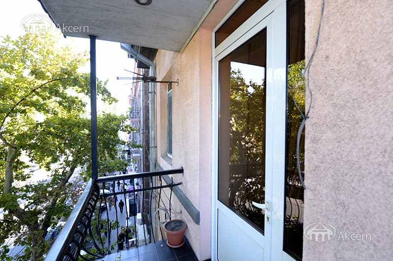 Квартира · 3 комн. · 127 м² · Кентрон