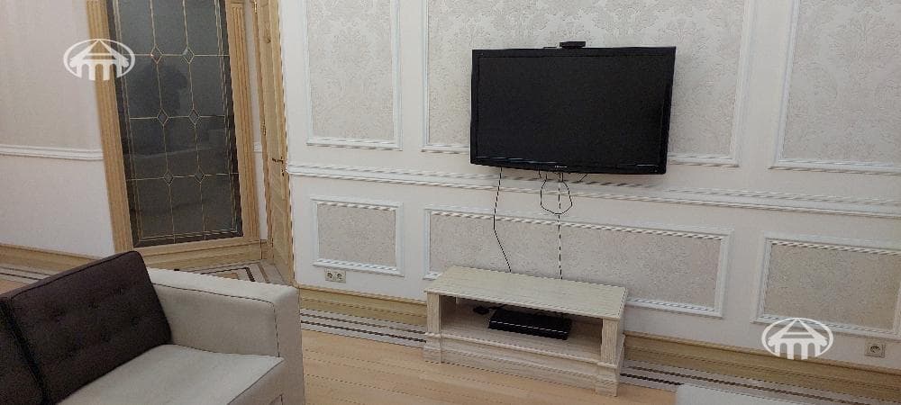 Квартира · 3 комн. · 85 м² · Кентрон
