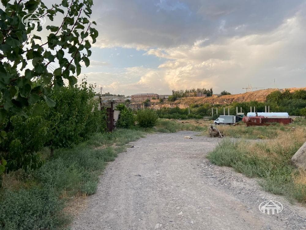 Land · 10,502 m² · Shengavit