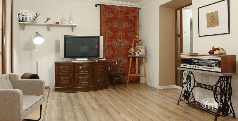 Apartment · 1 rooms · 43 m² · Kentron