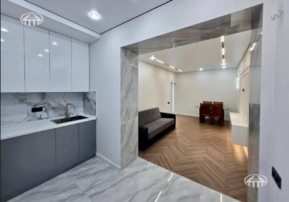 Квартира · 3 комн. · 61 м² · Нор-Норк