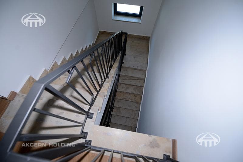 House · 5 rooms · 394 m² · Arabkir