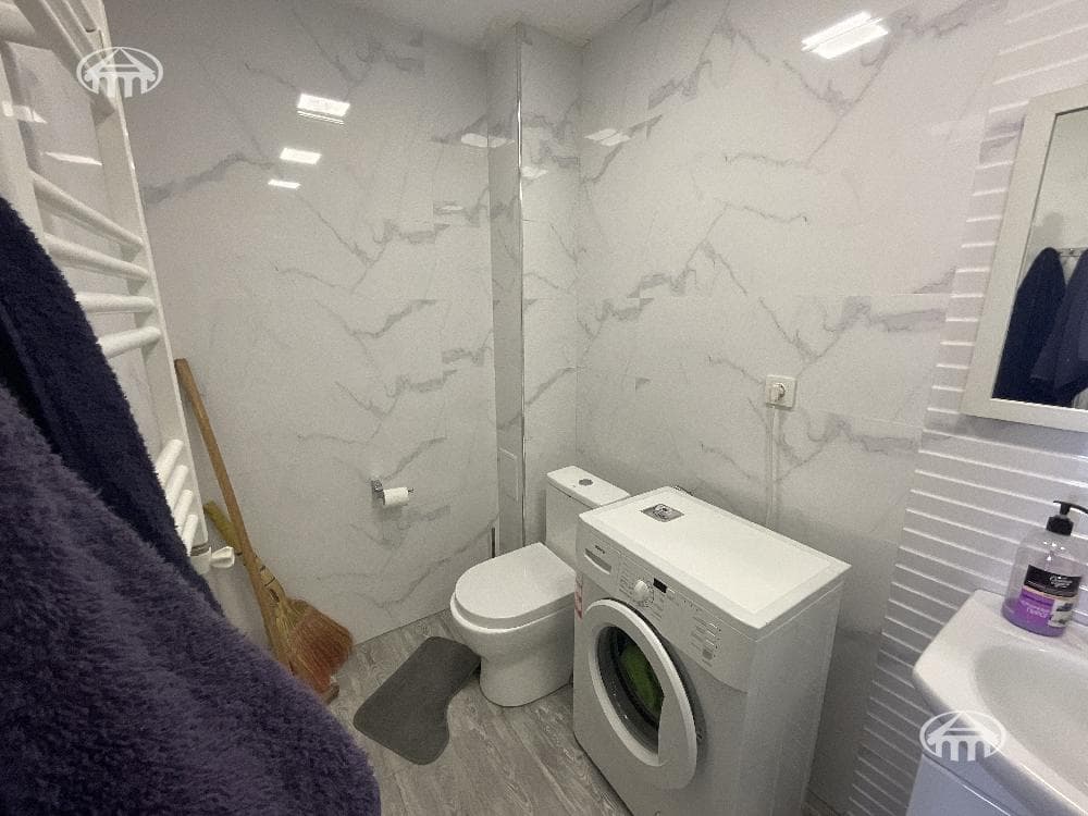 Apartment · 3 rooms · 86 m² · Kentron