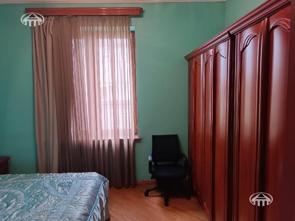 Mansion · 5 rooms · 334 m² · Erebuni — photo 14 / 24