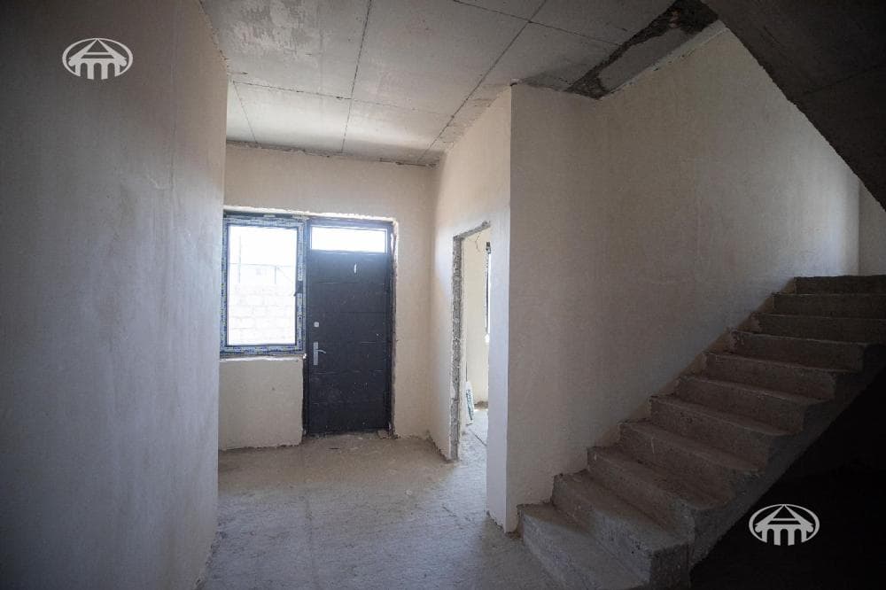 Mansion · 4 rooms · 166 m² · Qasax