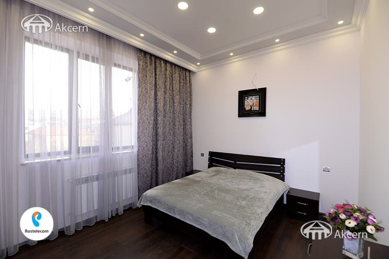 Особняк · 8 комн. · 520 м² · с. Ариндж