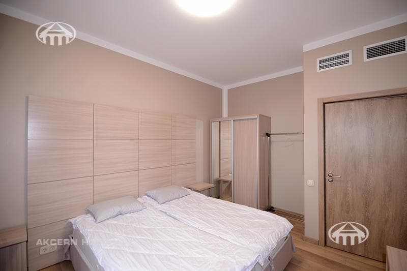 Квартира · 4 комн. · 150 м² · Кентрон