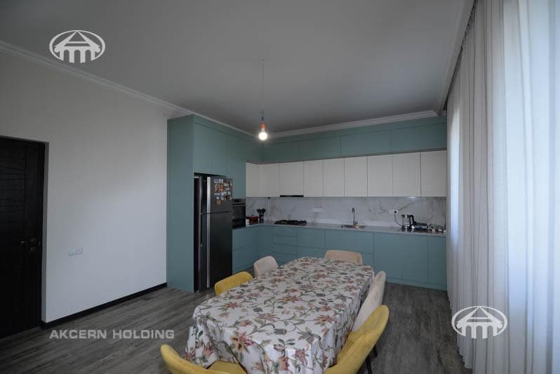 Особняк · 5 комн. · 380 м² · с. Ариндж