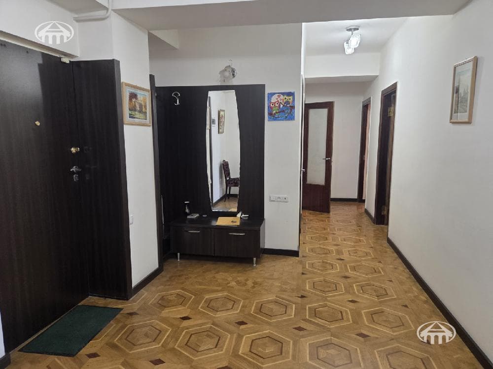 Բնակարան · 3 սեն. · 111 մ² · Արաբկիր