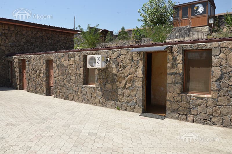 Ресторан · 1 200 м² · Эребуни