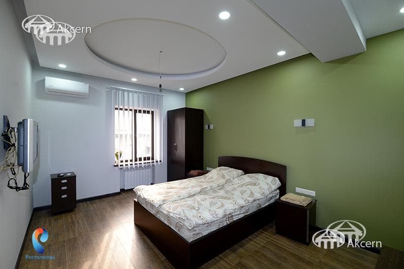 Office · 219 m² · Kentron