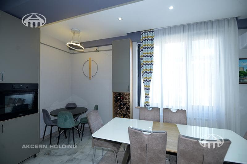 Квартира · 4 комн. · 97 м² · Арабкир