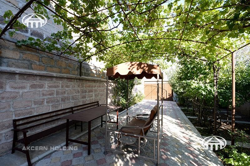 Особняк · 5 комн. · 240 м² · Давташен