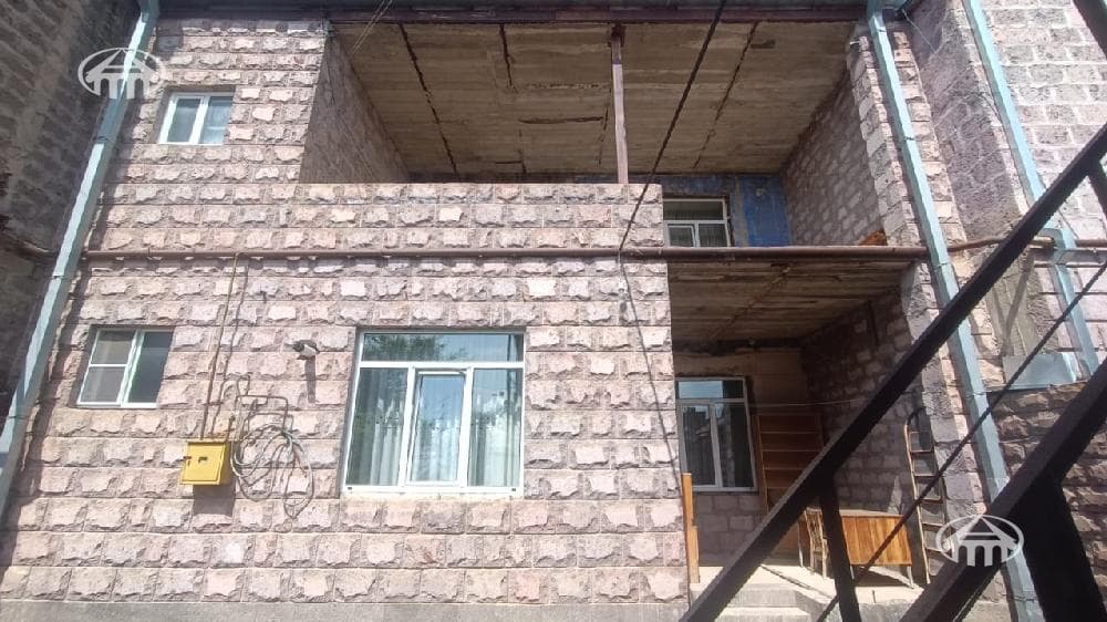 Квартира · 227 м² · Гюмри