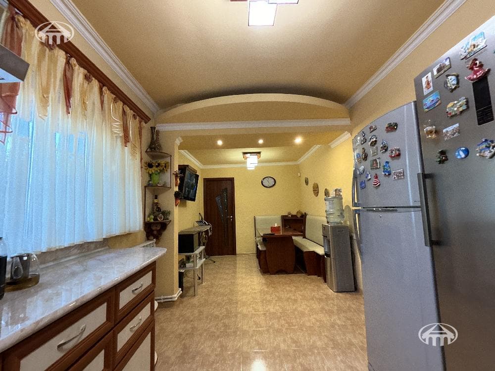 Առանձնատուն · 6 սեն. · 232 մ² · Նորք-Մարաշ