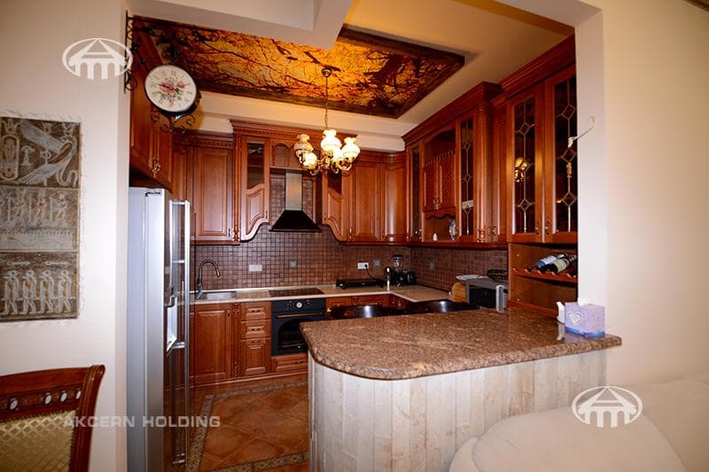 Квартира · 4 комн. · 158 м² · Арабкир