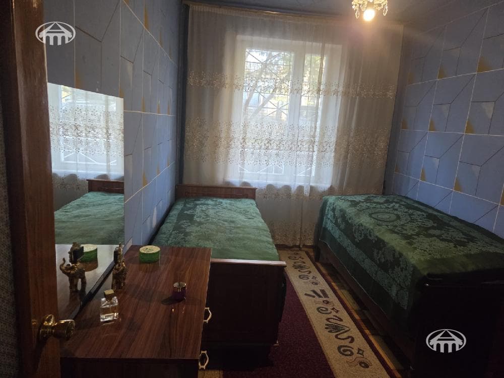 Apartment · 3 rooms · 77 m² · Kentron