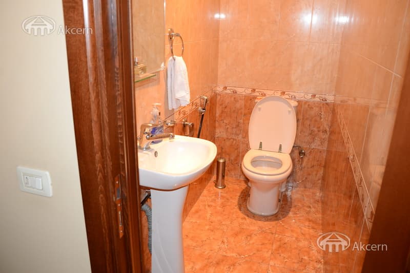 Квартира · 4 комн. · 146 м² · Арабкир